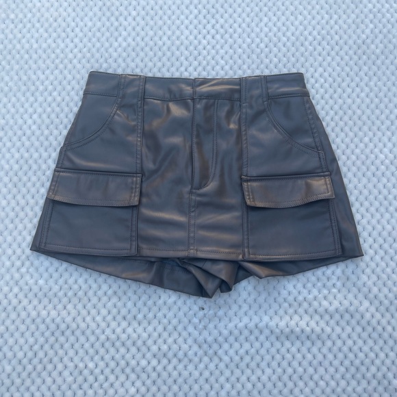 Zara Pants - Zara Black Faux Leather Cargo Shorts